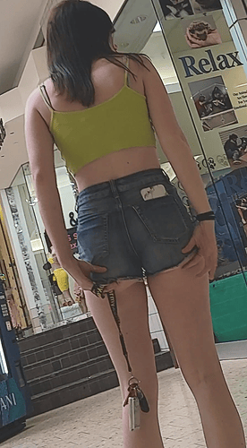 mall snow bunnies (4)